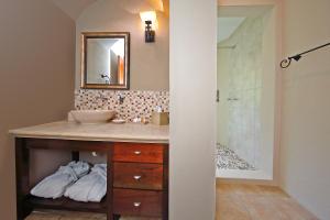 Koupelna v ubytování Los Establos Boutique Resort - All Inclusive