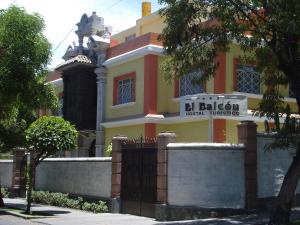 Budova, kde se hotel nachází