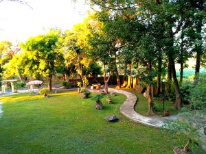 Jardí fora de Meinong Yun Shanju Homestay