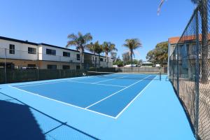 Tennis ja/või seinatennis majutusasutuses Aquarius Merimbula või selle läheduses