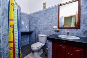 Ένα μπάνιο στο Simon's Lodge Hikkaduwa