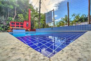 Piscina di i9 Embaú Flats & Suites o nelle vicinanze