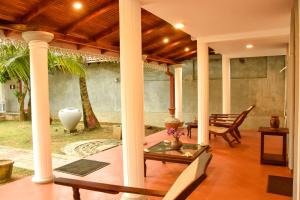 Un patio o zona al aire libre en Oriental Rest