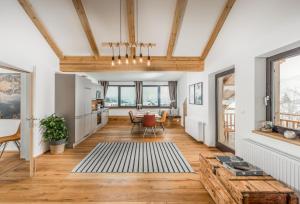 Część wypoczynkowa w obiekcie Naturchalet Höflehner - Heimgefühl & Ruhelage an Loipe & Wanderweg