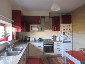 Kjøkken eller kjøkkenkrok på Villas do Laboreiro-Casa 6