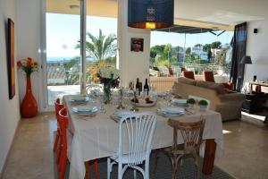 Gallery image of Villa Sitges Loto Amazing View Confortable AC 20 minutes walk Sitges beaches in Sitges