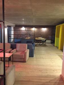 Postel nebo postele na pokoji v ubytování Gudauri loft -Apartment + 36 fotografií