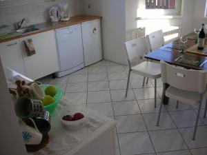 Fotografia z galérie ubytovania IdyllicPrague Cherry Tree Cottage v destinácii Černý Vŭl