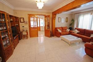 Ein Sitzbereich in der Unterkunft El Ventorrillo - holiday home with stunning views and private pool in Benissa