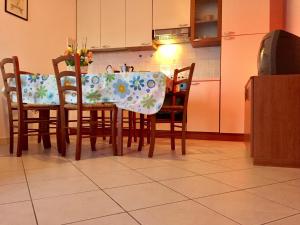 Posedenie v ubytovaní Holiday home in Rosolina Mare 26701