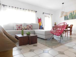 Posezení v ubytování Fabiola Condo Hotel