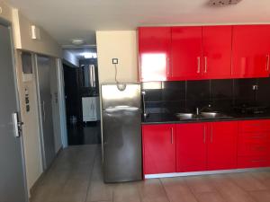 Kuchyň nebo kuchyňský kout v ubytování roomotel.com