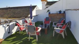 Patio lub wspólna przestrzeń na świeżym powietrzu w obiekcie Fuentepiedra Casa Rural Categoría Superior