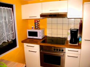 Kjøkken eller kjøkkenkrok på Haus Lindenblick