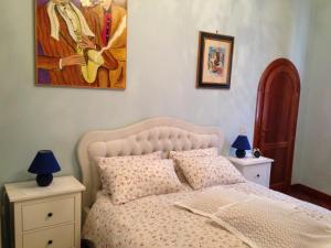 Ένα ή περισσότερα κρεβάτια σε δωμάτιο στο A CASA DI ZIA LOLA