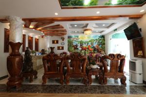 Μια τηλεόραση ή/και κέντρο ψυχαγωγίας στο Royal Hotel Can Tho