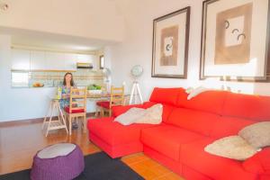 Χώρος καθιστικού στο Radazul Marina Seafront 13