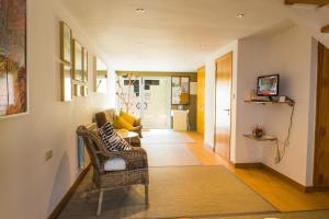 TV a/nebo společenská místnost v ubytování casa albergue picota