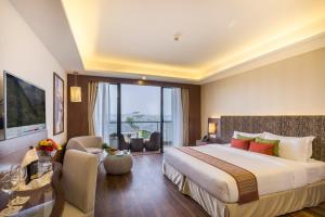 Letto o letti in una camera di Mountain Glory Forest Resort
