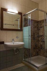 Gallery image of Akrolimnion Hotel in Ioannina