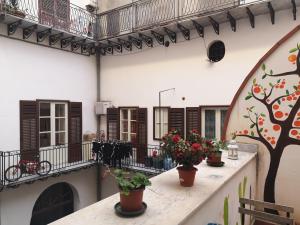 Balkón nebo terasa v ubytování Sunshine Hostel Palermo