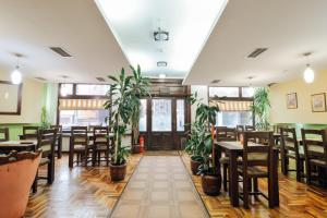 Restaurace v ubytování Hotel Mod