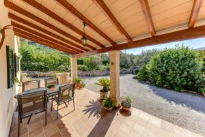 A garden outside Villa Es Coste Rafal By SunVillas Mallorca