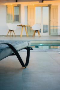 Bazén v ubytování Aeris suites nebo v jeho okolí