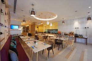 Posezení v ubytování Pattaya Sea View Hotel - SHA Extra Plus