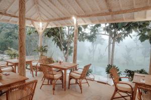 Gallery image of The Mesare Eco Resort in Nusa Penida