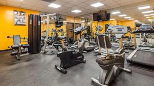 a gym with several treadmills and exercise bikes at Best Western Plus Hacienda Hotel Old Town in San Diego