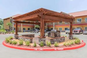 Gallery image of Scottish Inns & Suites Spring - Houston North in Spring
