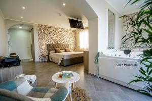 Posteľ alebo postele v izbe v ubytovaní Hotel Orizzonte Blu + 37 fotografií