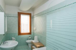 A bathroom at La Casa di Linda