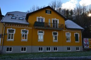 Budova, kde se apartmán nachází