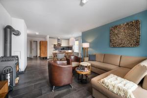 Posezení v ubytování AlpenParks Residence Bad Hofgastein - gratis Thermeneintritt
