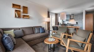 Posezení v ubytování AlpenParks Residence Bad Hofgastein - gratis Thermeneintritt