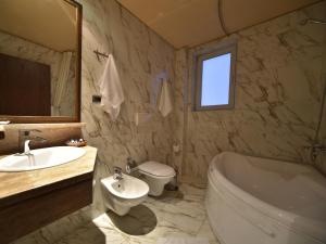 Koupelna v ubytování Hotel Doro City