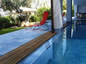 The swimming pool at or close to Villa Betta