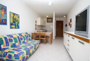 Η κουζίνα ή μικρή κουζίνα στο Sanian