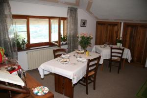 Gallery image of B&B Les Fleurs in Gignod
