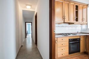 Foto de la galería de Lovely, new, bright 3 mins to beach apt 105 sq meters en Alicante