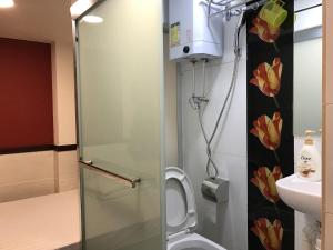 Koupelna v ubytování Lap Shun Hostel
