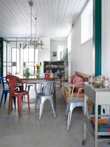 Posezení v ubytování Lådfabriken + 37 fotografií