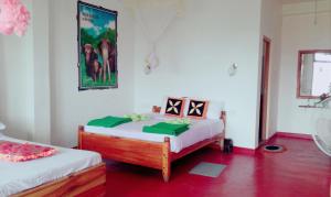 Uma cama ou camas num quarto em Broad view