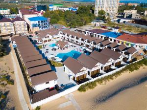 Бассейн в Hotel White beach All Inclusive или поблизости