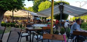 Goście zatrzymujący się w obiekcie Hotel & Restaurant Pod Kaštany