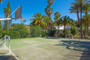 Фотография из галереи Hotel Cala Romántica в Кала-Романтика