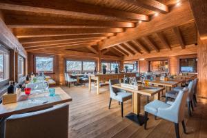 Restaurace v ubytování Hotel Principe delle Nevi