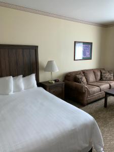 Voodi või voodid majutusasutuse Yellowstone Lodge toas